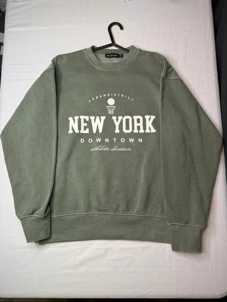 Pretty Little Things Jumper size XS
